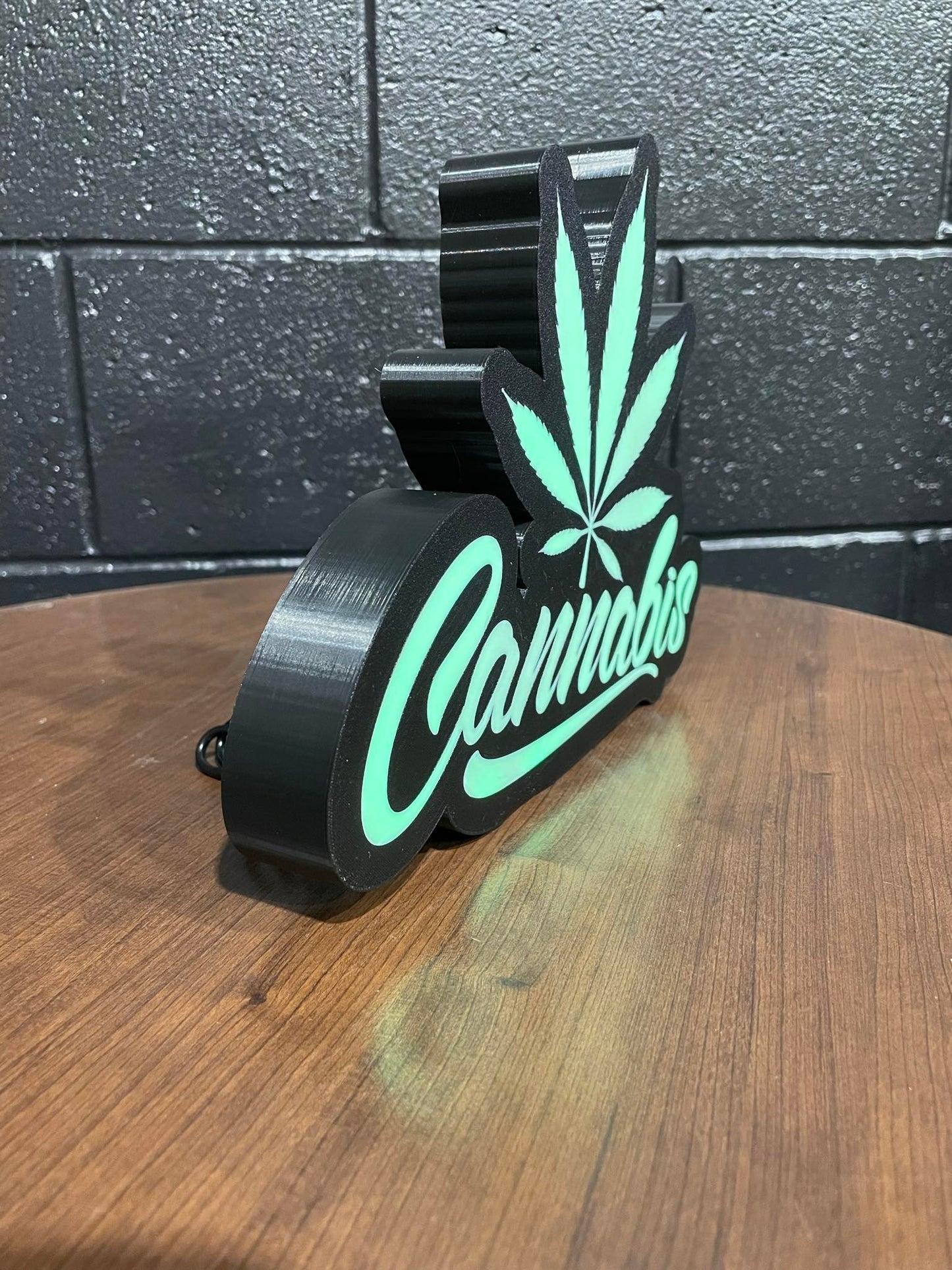 Cannabis Lamp. RGB Lights. Includes Remote. USB Powered.