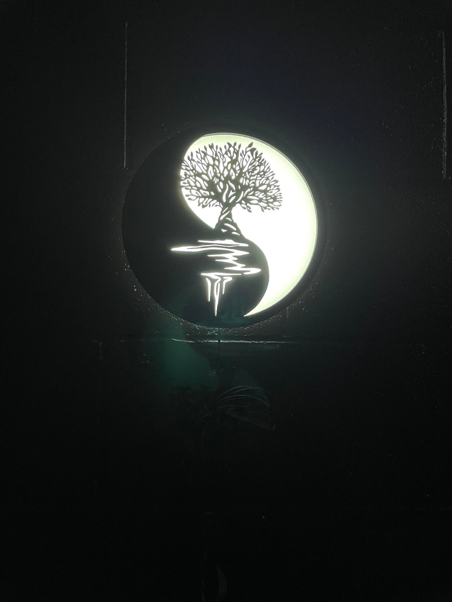 Yin Yang Balance Tree Wall Mountable,  USB powered includes base.